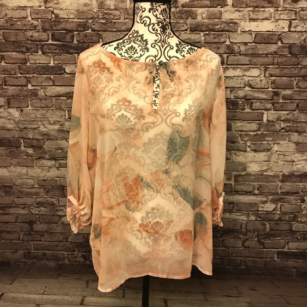 Jennifer López Women’s sheer blouse PXL.